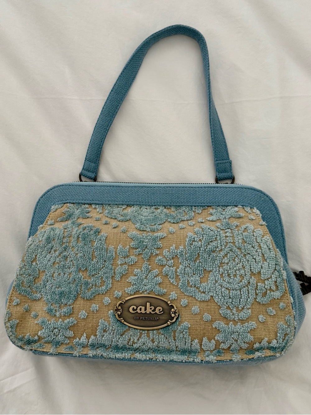 Vintage Cake by Petunia Pickle Bottom Cameo Clutch—“Juniperberry Crumbcake”—NEW